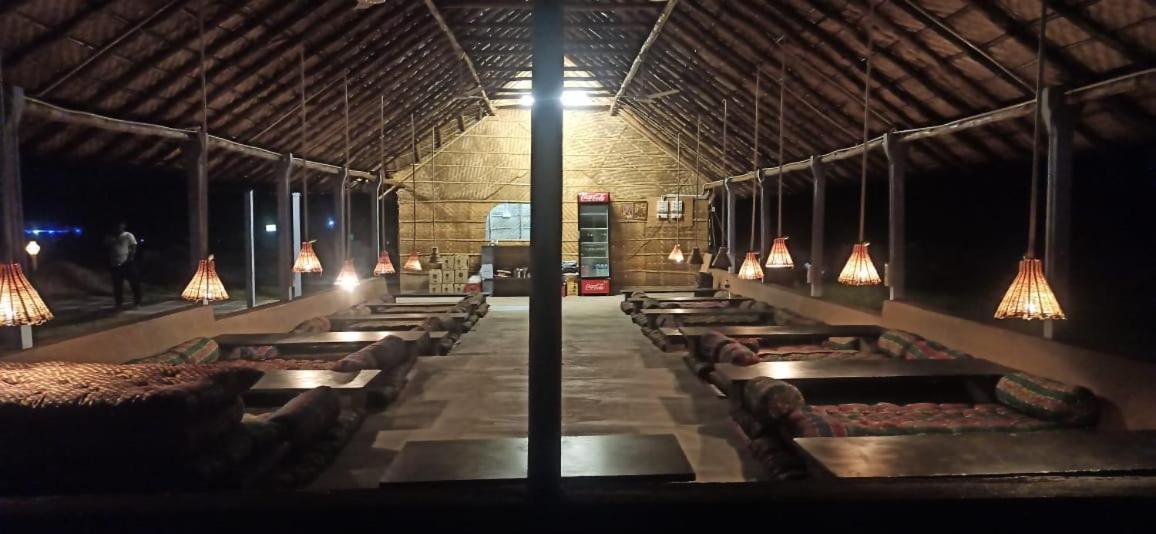 Dusk Till Dawn Hampi Exterior photo